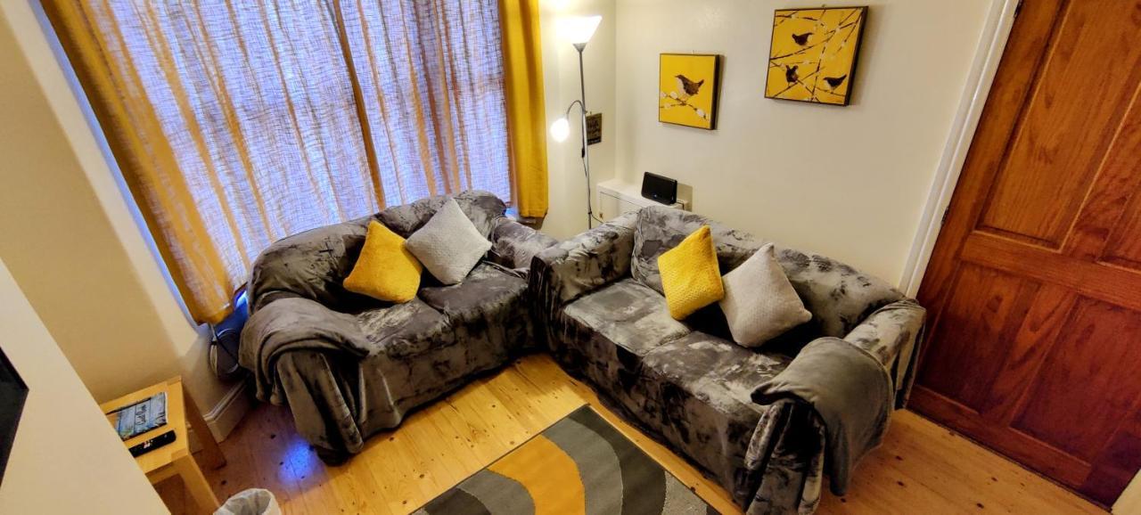 הוילה קולווין ביי Rhubarb Terrace On The Coast - Sleeps 1-6 מראה חיצוני תמונה