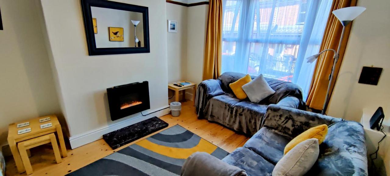 הוילה קולווין ביי Rhubarb Terrace On The Coast - Sleeps 1-6 מראה חיצוני תמונה