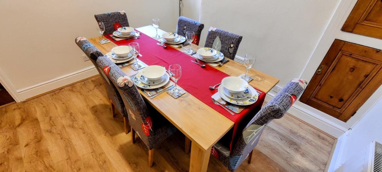הוילה קולווין ביי Rhubarb Terrace On The Coast - Sleeps 1-6 מראה חיצוני תמונה