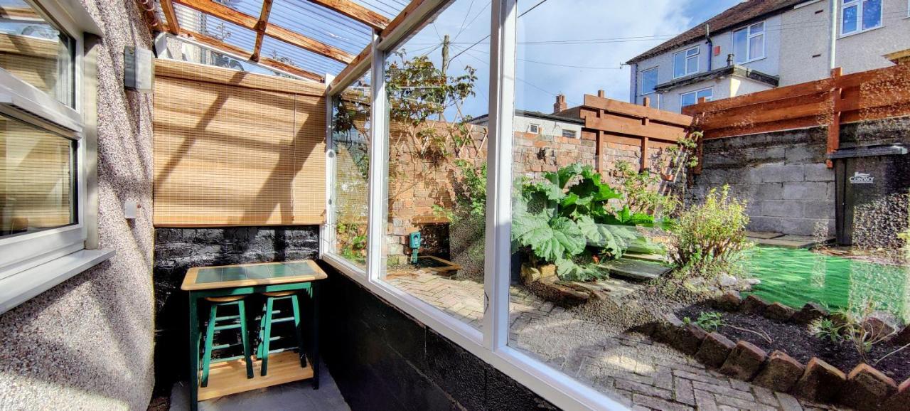 הוילה קולווין ביי Rhubarb Terrace On The Coast - Sleeps 1-6 מראה חיצוני תמונה